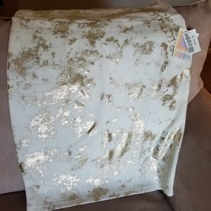 XL White and Gold Cassie